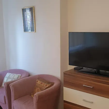 Lägenhet 2 Bedroom Apartment, Grbavicka